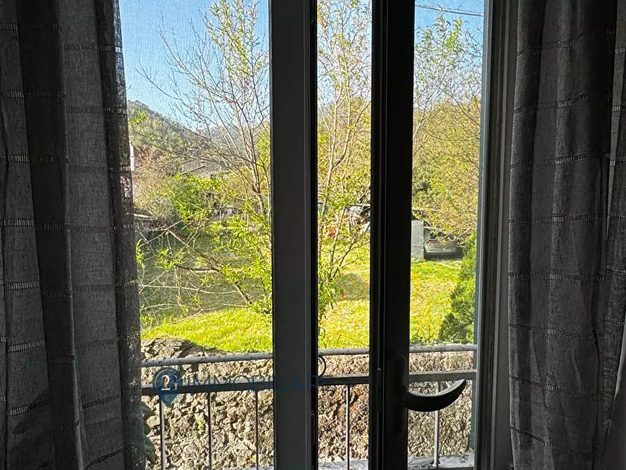 Immagine 12 di Appartamento in vendita  in Via Borgo San Bernardo 11 a Beverino