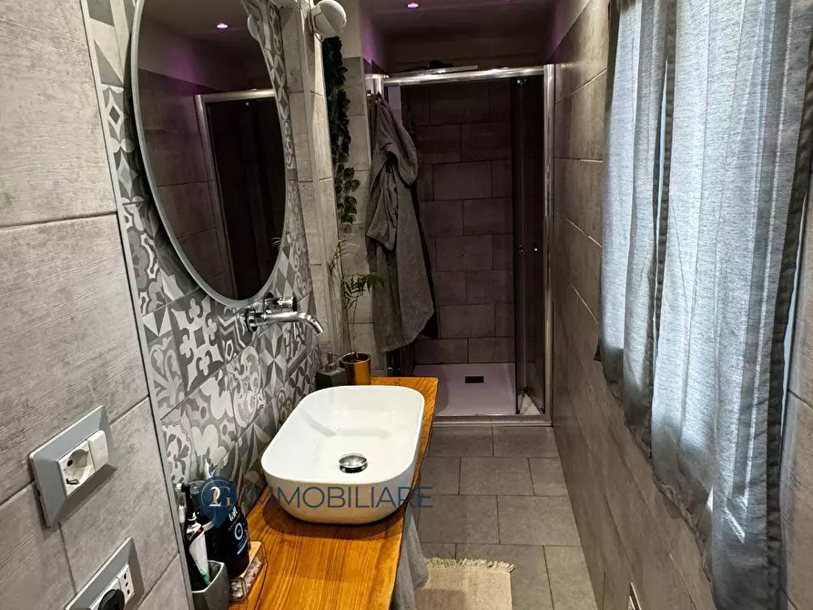 Immagine 15 di Appartamento in vendita  in Via Borgo San Bernardo 11 a Beverino