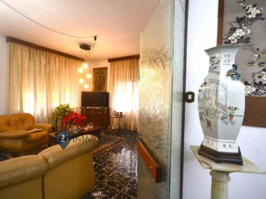 Immagine 3 di Appartamento in vendita  in Via San Cipriano 5 a La Spezia