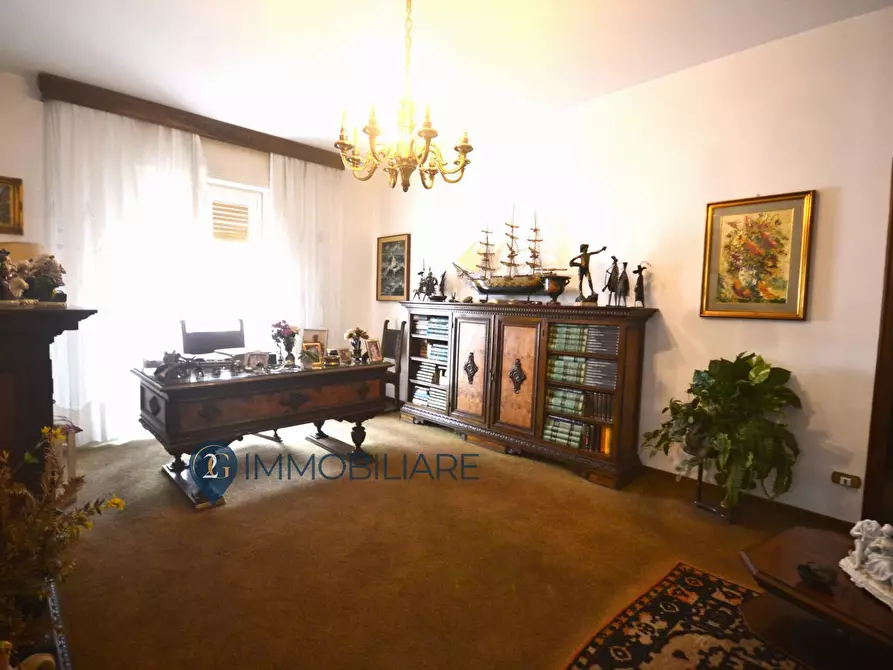 Immagine 14 di Appartamento in vendita  in Via San Cipriano 5 a La Spezia