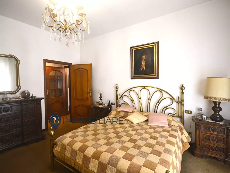 Immagine 19 di Appartamento in vendita  in Via San Cipriano 5 a La Spezia