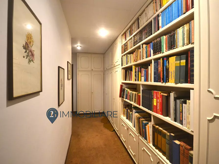 Immagine 20 di Appartamento in vendita  in Via San Cipriano 5 a La Spezia