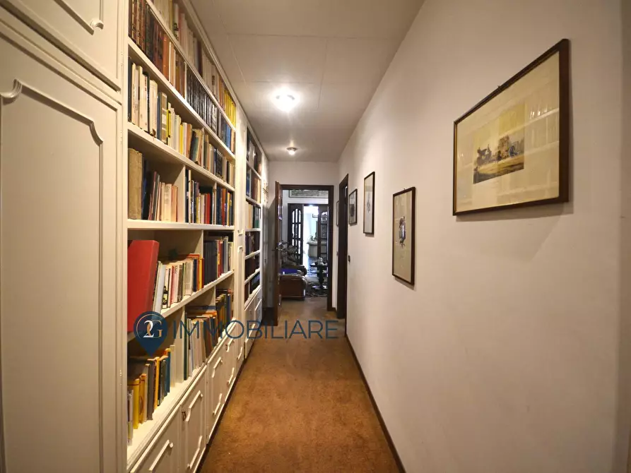 Immagine 25 di Appartamento in vendita  in Via San Cipriano 5 a La Spezia