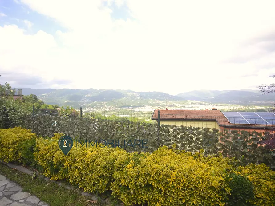 Immagine 3 di Villa in vendita  in Via I Maggio 250 a Beverino