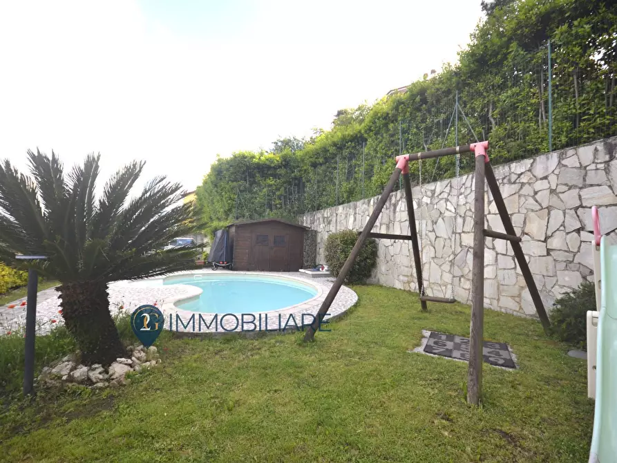 Immagine 38 di Villa in vendita  in Via I Maggio 250 a Beverino