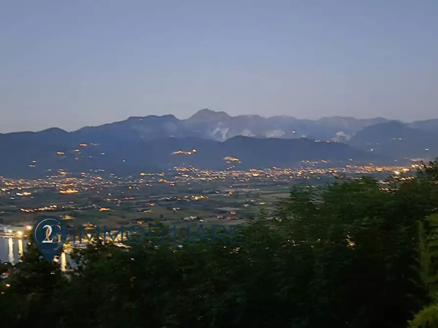 Immagine 14 di Appartamento in vendita  in Via Colombo a Ameglia