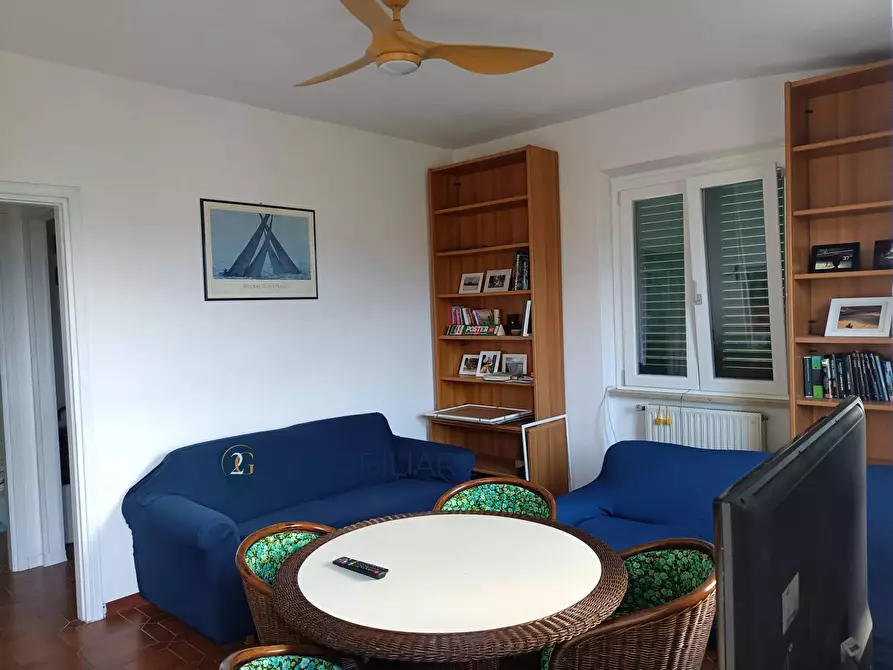 Immagine 3 di Appartamento in vendita  in Via Colombo a Ameglia