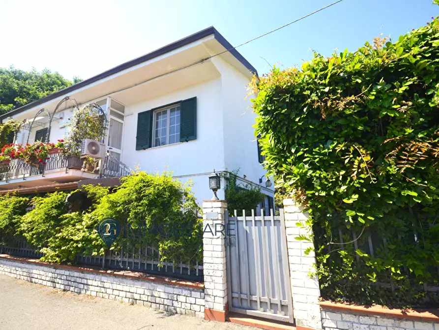 Immagine 22 di Villa in vendita  in Via Montalbano 118 a La Spezia