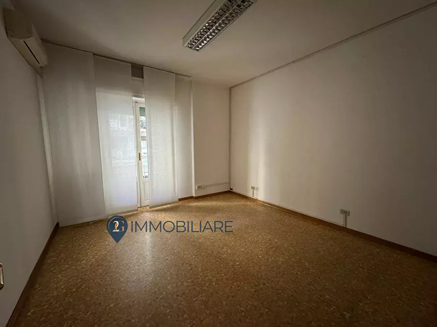 Ufficio in affitto a La Spezia