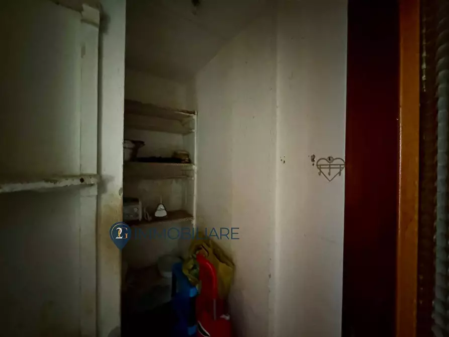 Immagine 31 di Appartamento in vendita  in Via Plava 15 a La Spezia