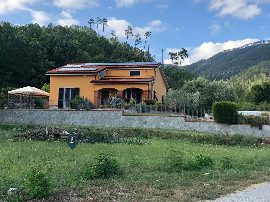 Immagine 25 di Villa in vendita  in Via Trompedo Sud 40 a Beverino