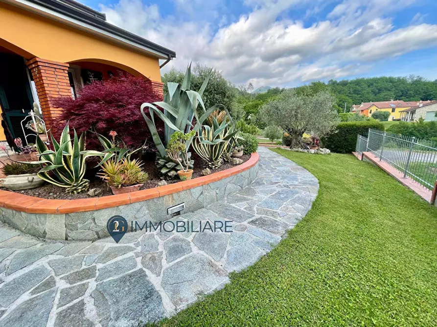 Immagine 24 di Villa in vendita  in Via Trompedo Sud 40 a Beverino