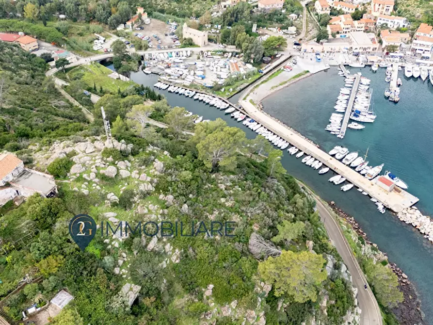 Immagine 2 di Villa in vendita  in Via San Leonardo a Capraia E Limite