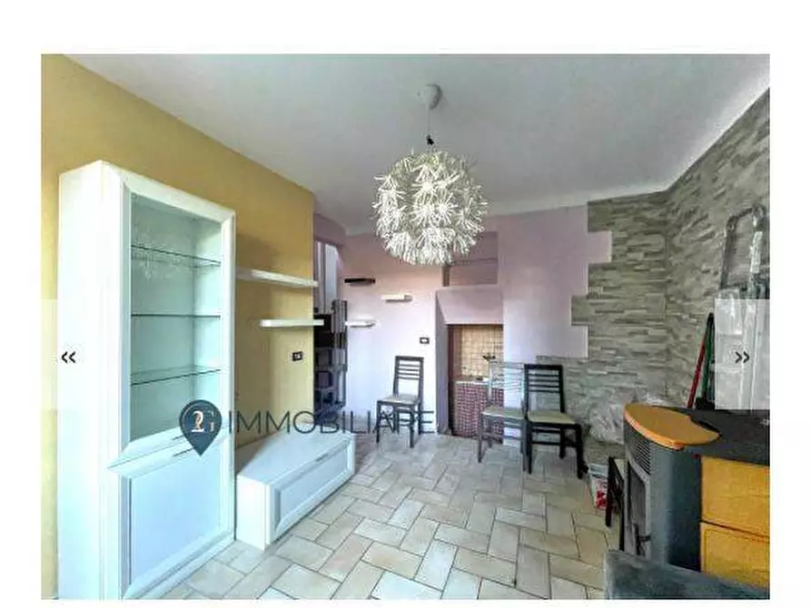 Immagine 19 di Appartamento in vendita  in Via Matteotti a Tresana