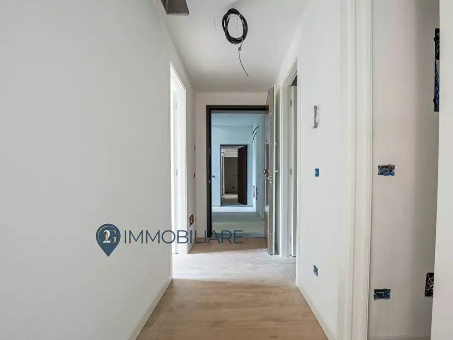 Immagine 14 di Appartamento in vendita  in via genova 615 a La Spezia