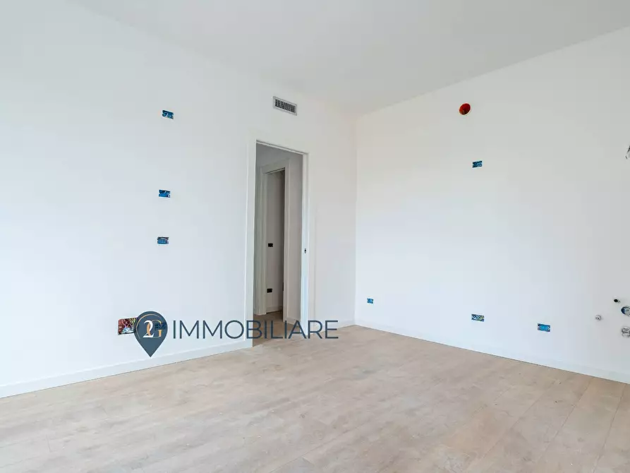 Immagine 15 di Appartamento in vendita  in via genova 615 a La Spezia