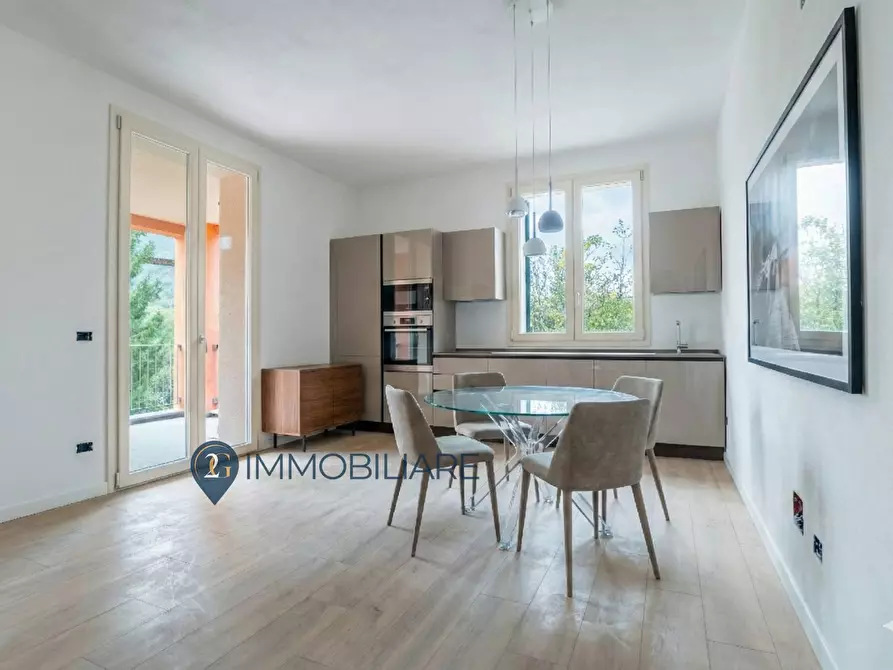 Immagine 2 di Appartamento in vendita  in via genova 615 a La Spezia