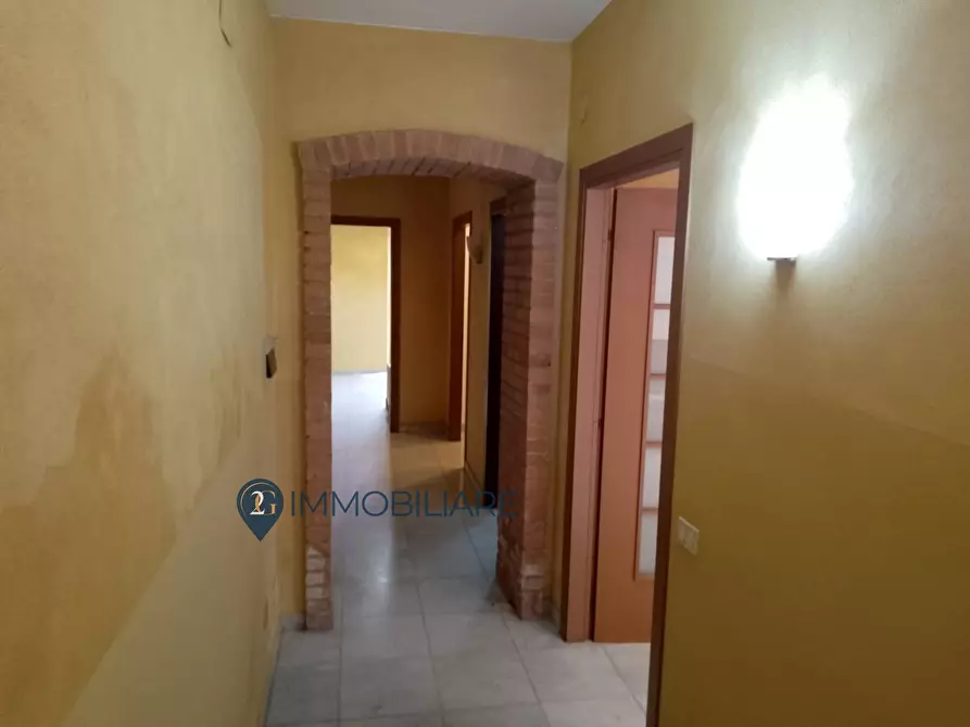 Immagine 4 di Appartamento in vendita  in Via Genova a La Spezia