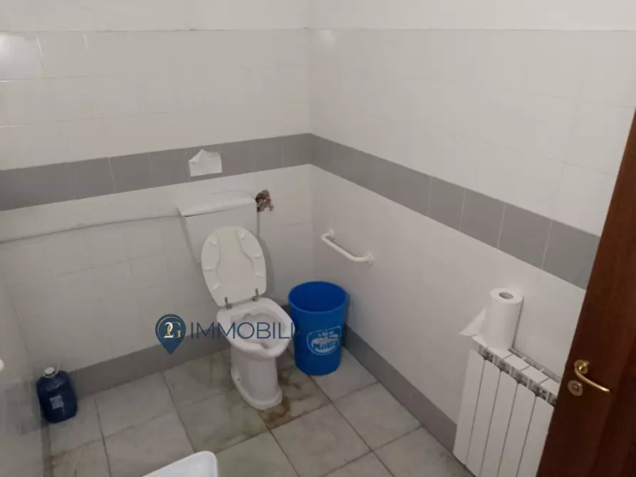 Immagine 29 di Appartamento in vendita  in Via Genova a La Spezia