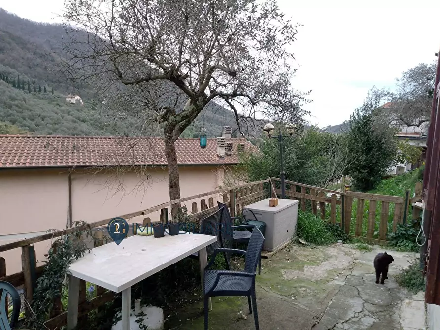 Immagine 6 di Casa semindipendente in vendita  in Via Figliola a Ortonovo