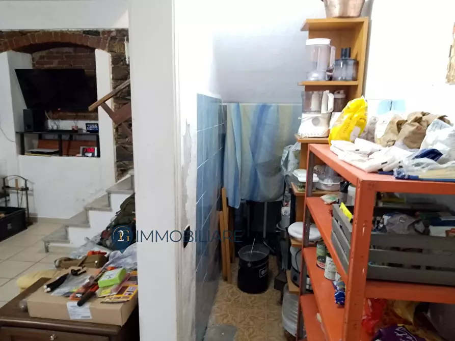 Immagine 13 di Casa semindipendente in vendita  in Via Figliola a Ortonovo