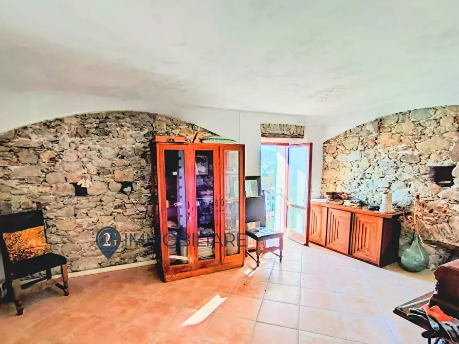 Immagine 2 di Appartamento in vendita  in Via Castello a Beverino