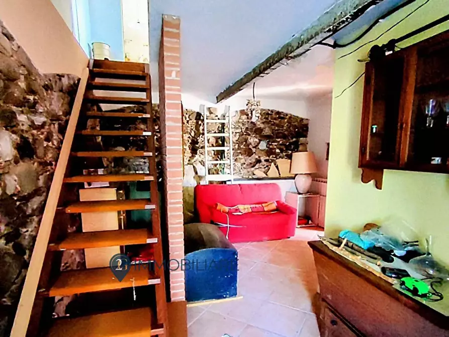 Immagine 6 di Appartamento in vendita  in Via Castello a Beverino