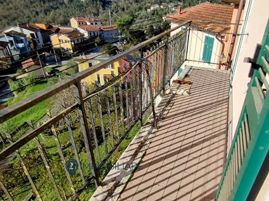 Immagine 15 di Appartamento in vendita  in Via Castello a Beverino