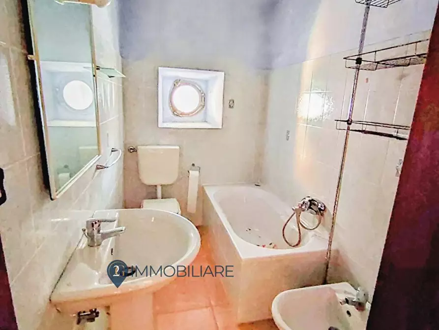 Immagine 19 di Appartamento in vendita  in Via Castello a Beverino