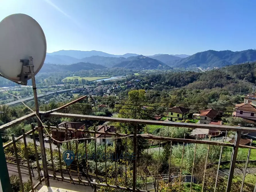 Immagine 26 di Appartamento in vendita  in Via Castello a Beverino