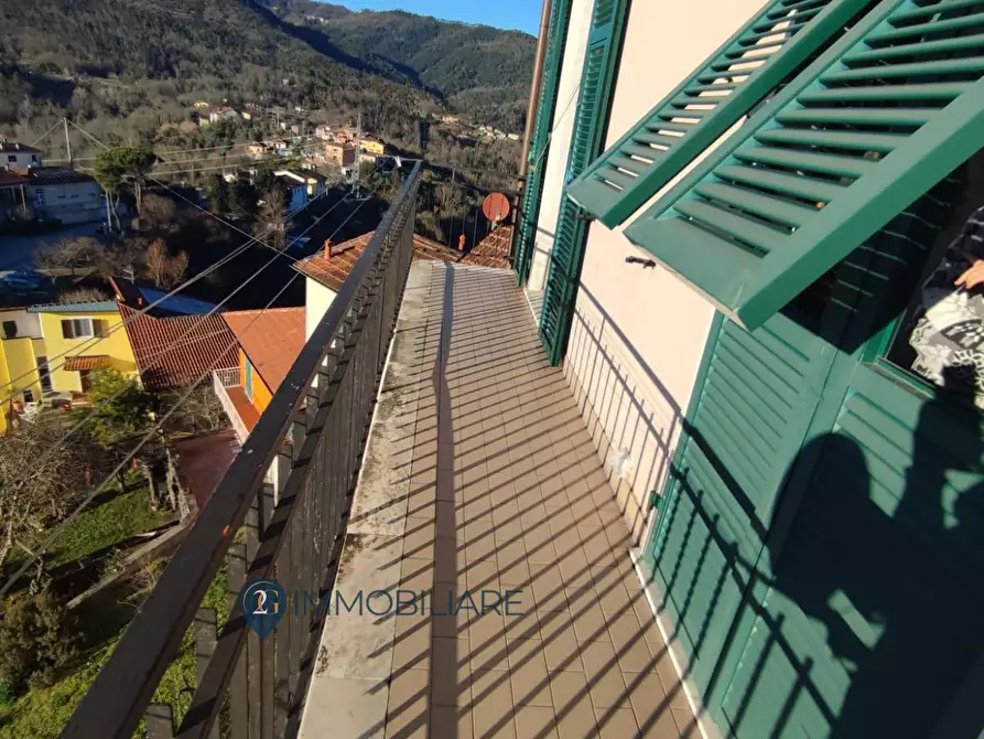 Immagine 13 di Appartamento in vendita  in Via Castello a Beverino