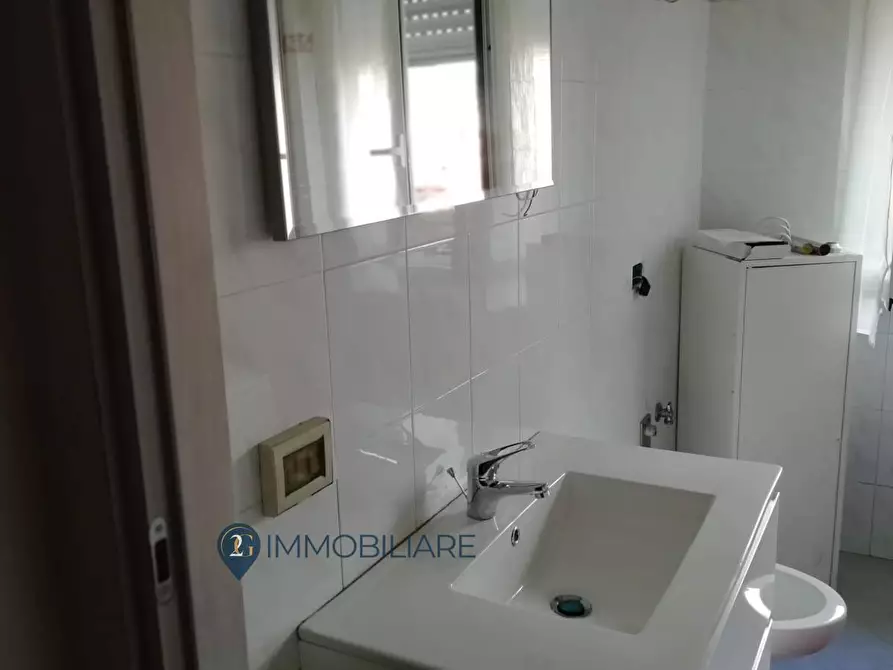 Immagine 7 di Appartamento in vendita  in Via Gramsci a Beverino