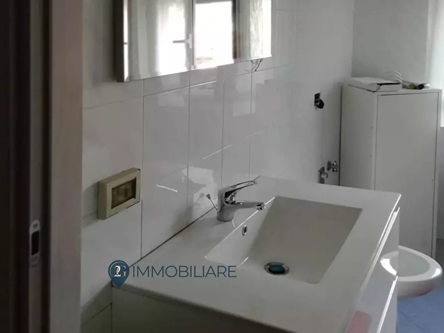 Immagine 15 di Appartamento in vendita  in Via Gramsci a Beverino