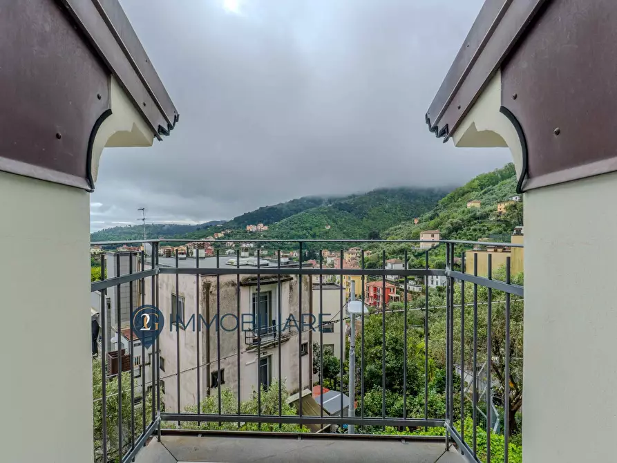 Immagine 12 di Casa semindipendente in vendita  in Salita Del Pianello a La Spezia