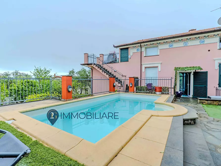 Immagine 25 di Casa semindipendente in vendita  in Salita Del Pianello a La Spezia