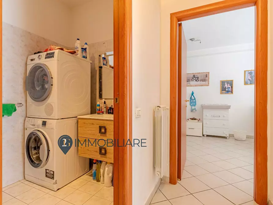 Immagine 17 di Appartamento in vendita  in Via Dei Buggi a La Spezia