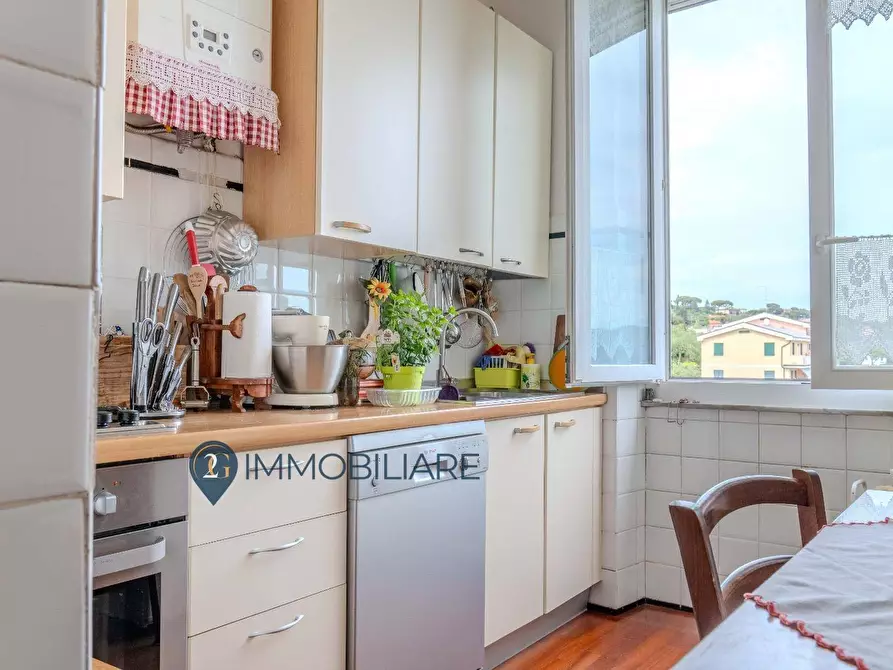 Immagine 7 di Appartamento in vendita  in Via delle ville 4 a Portovenere