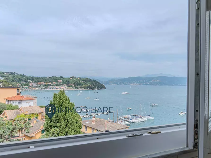 Immagine 13 di Appartamento in vendita  in Via delle ville 4 a Portovenere