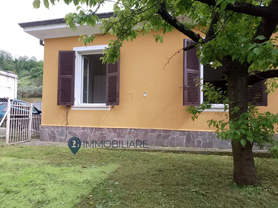 Immagine 11 di Casa indipendente in vendita  in Via Termo a Beverino