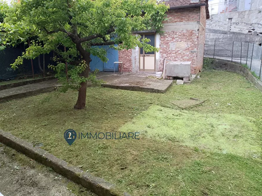 Immagine 13 di Casa indipendente in vendita  in Via Termo a Beverino