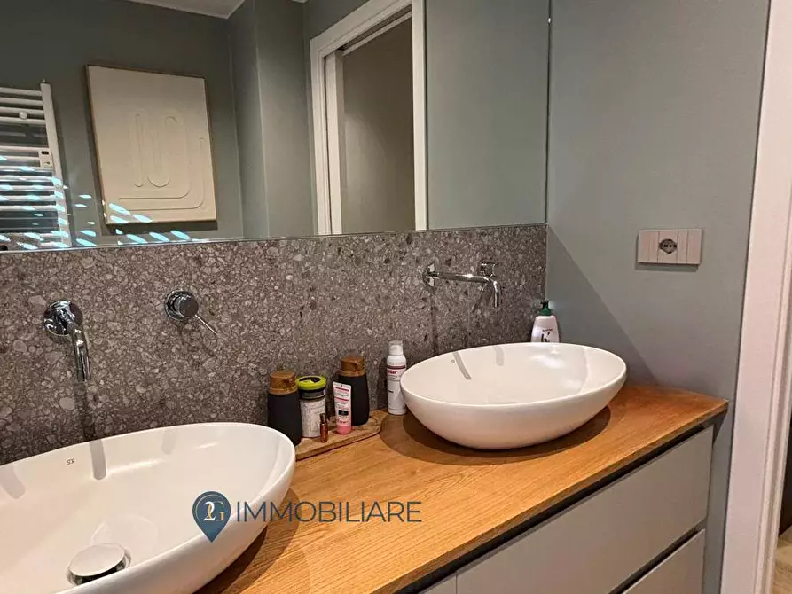 Immagine 15 di Appartamento in vendita  in Via Cuccarello 32 a Ameglia