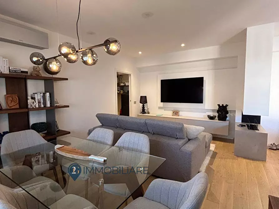 Immagine 2 di Appartamento in vendita  in Via Cuccarello 32 a Ameglia