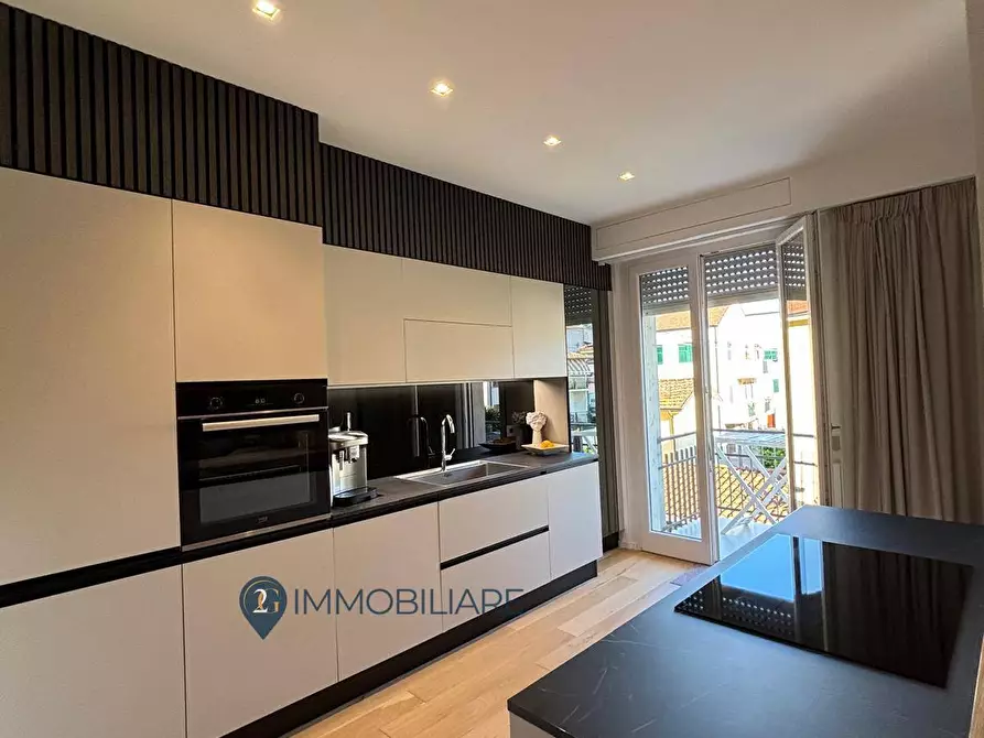 Immagine 9 di Appartamento in vendita  in Via Cuccarello 32 a Ameglia