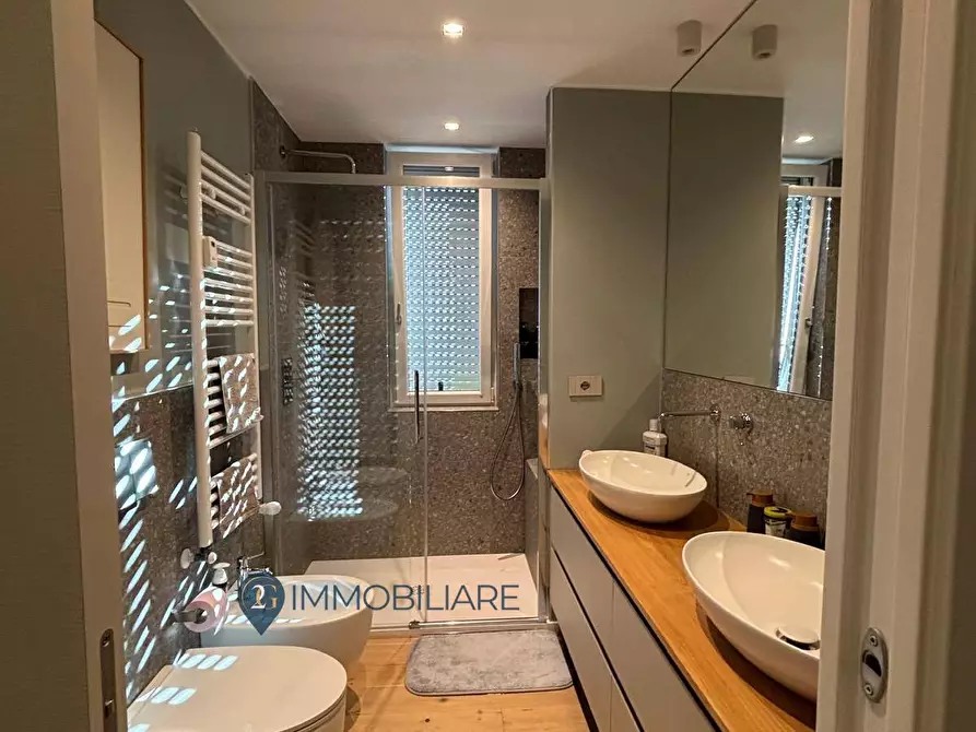 Immagine 16 di Appartamento in vendita  in Via Cuccarello 32 a Ameglia