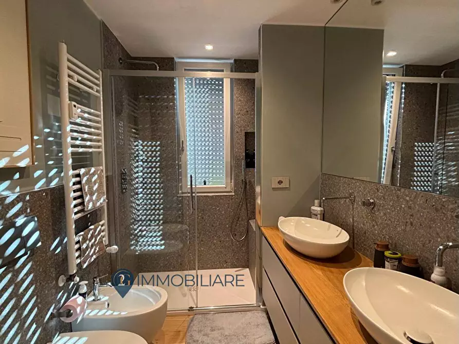 Immagine 17 di Appartamento in vendita  in Via Cuccarello 32 a Ameglia