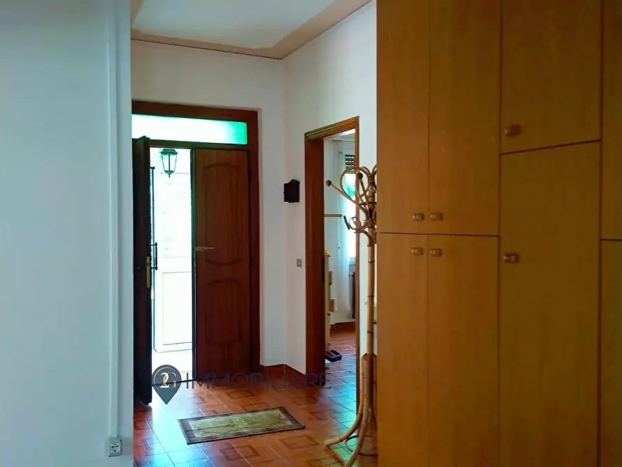 Immagine 2 di Appartamento in vendita  in Via Roma a Beverino