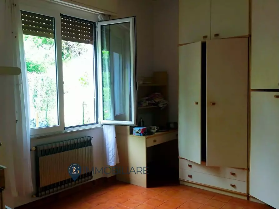 Immagine 8 di Appartamento in vendita  in Via Roma a Beverino