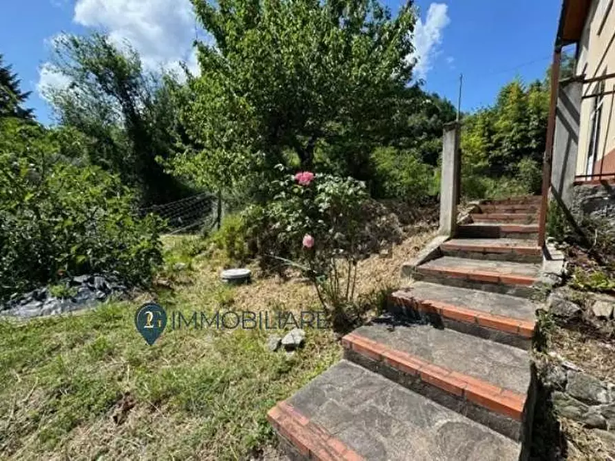 Immagine 21 di Appartamento in vendita  in Via Roma a Beverino