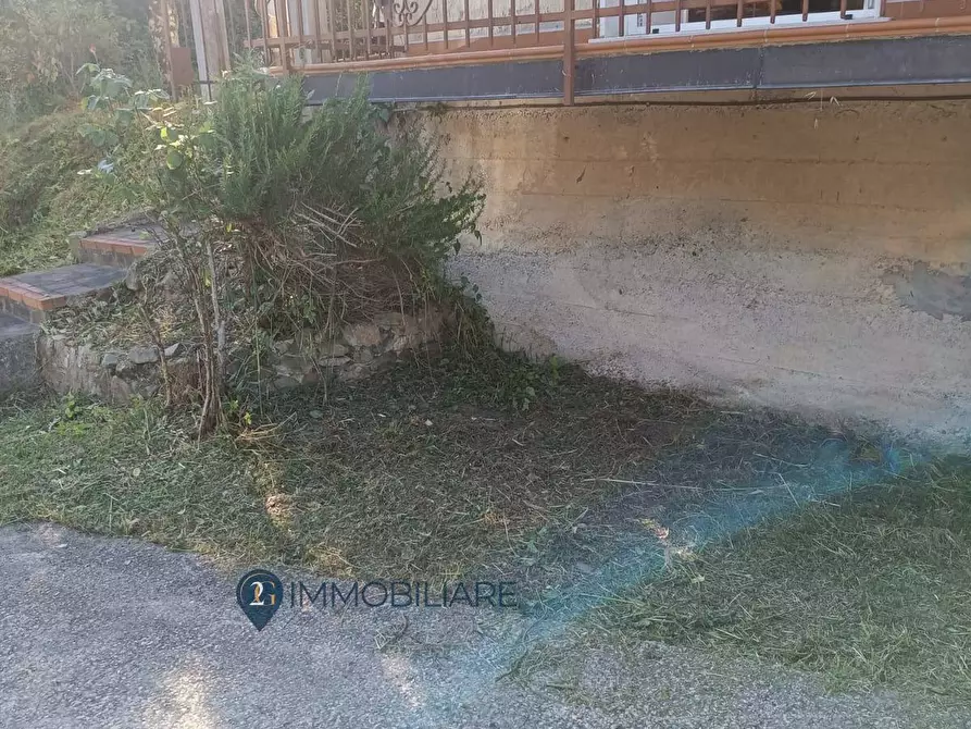 Immagine 23 di Appartamento in vendita  in Via Roma a Beverino