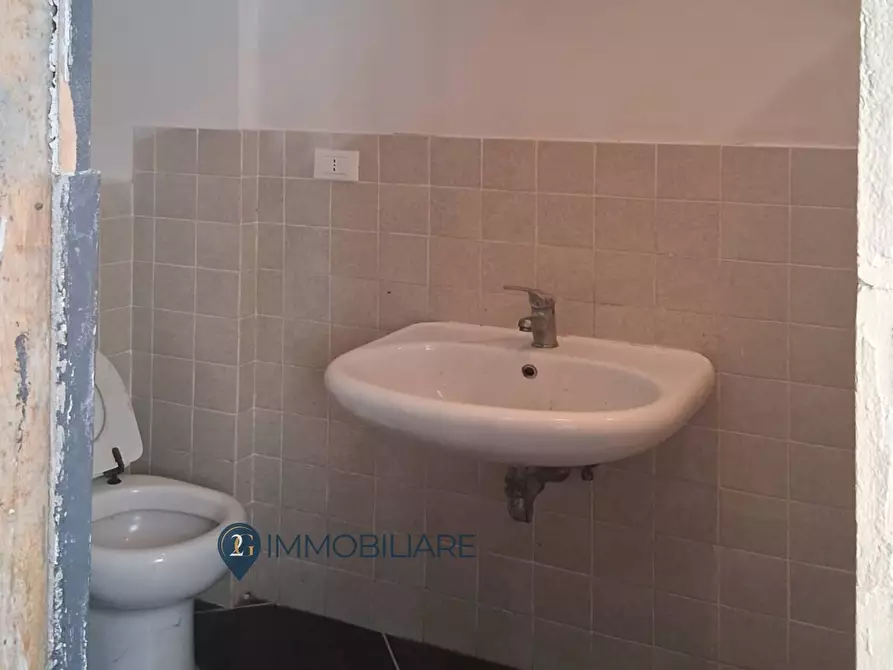 Immagine 7 di Appartamento in vendita  in Piazza Ludovico Corbani 14 a Aulla